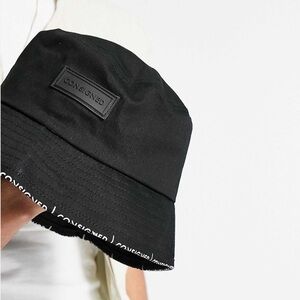 Consigned logo bucket hat in black
